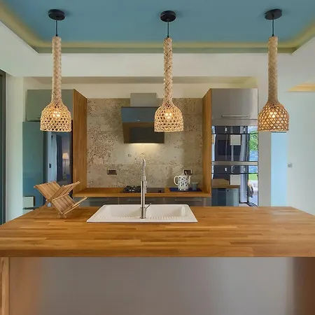 Awesome In Istria With Kitchen Semesterbostad
