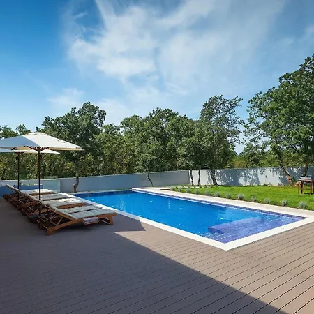 Awesome In Istria With Kitchen