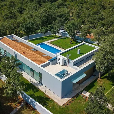 Awesome In Istria With Kitchen