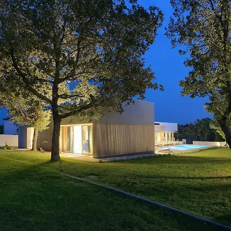 Awesome In Istria With Kitchen بيت للعطل *